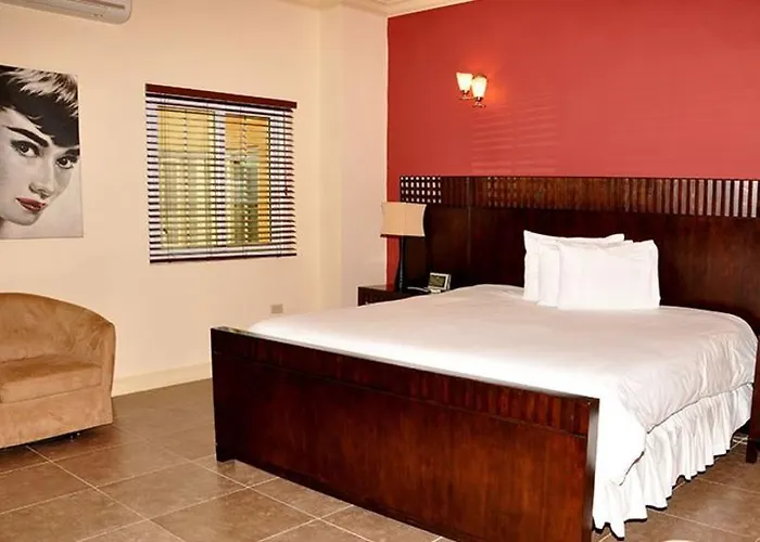 The Wexford 3* Montego Bay